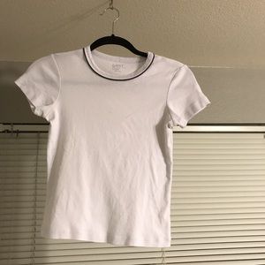brandy melville white tee w/ black-lined collar